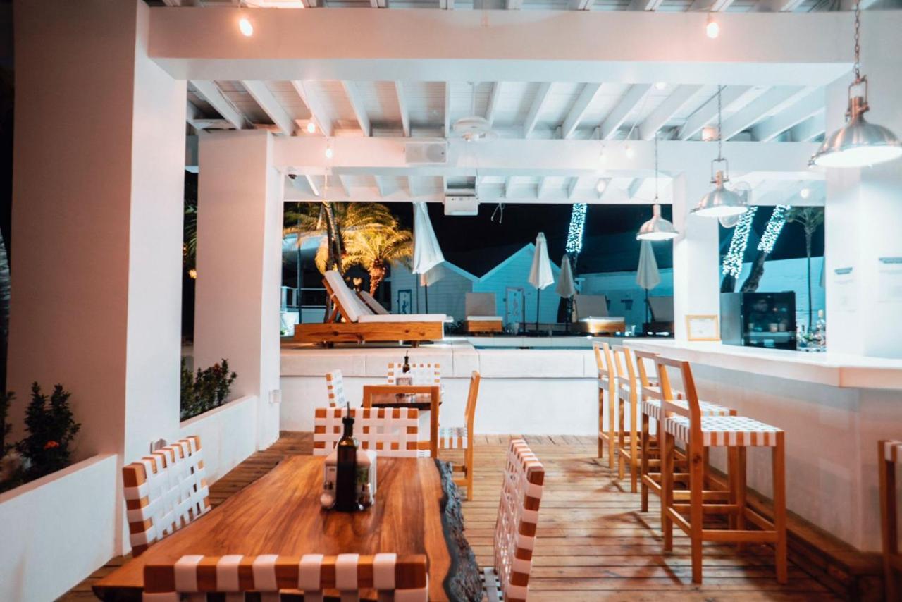 Luna Beach Luxury Boutique Beach Front Resort Jobs Bight Exterior foto